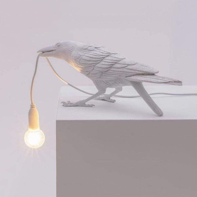 The Raven Bird Lamp White / Sitting / US | Lily & Eden